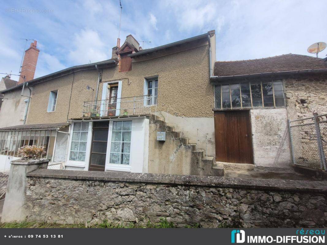 Maison à BOUSSAC