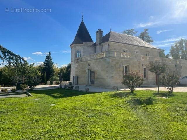 Maison à CASTILLON-LA-BATAILLE