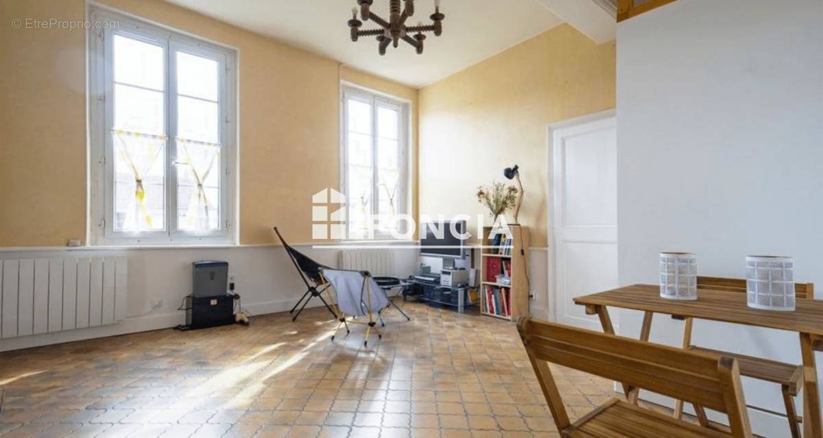 Appartement à MANTES-LA-JOLIE