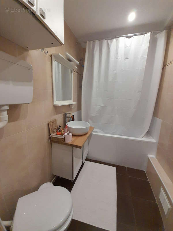 Appartement à PARIS-10E