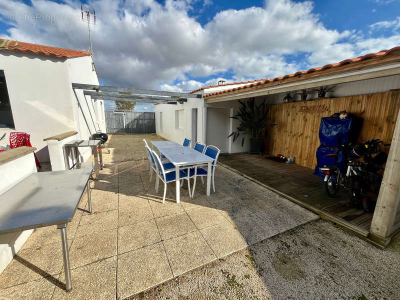 Maison à L&#039;AIGUILLON-SUR-MER