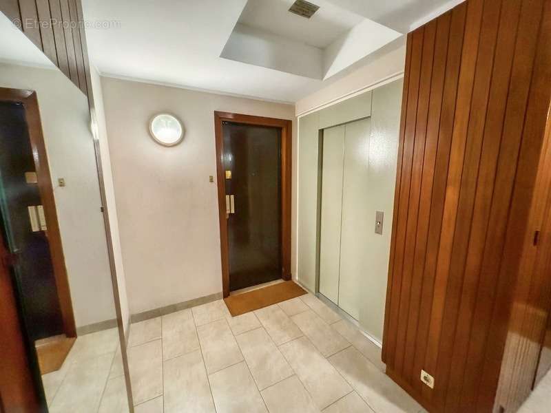 Appartement à PARIS-19E