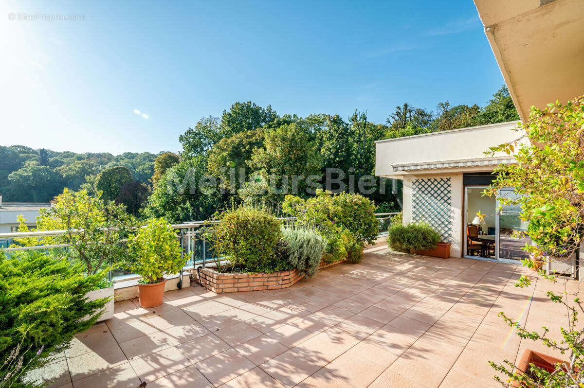 Appartement à SEVRES