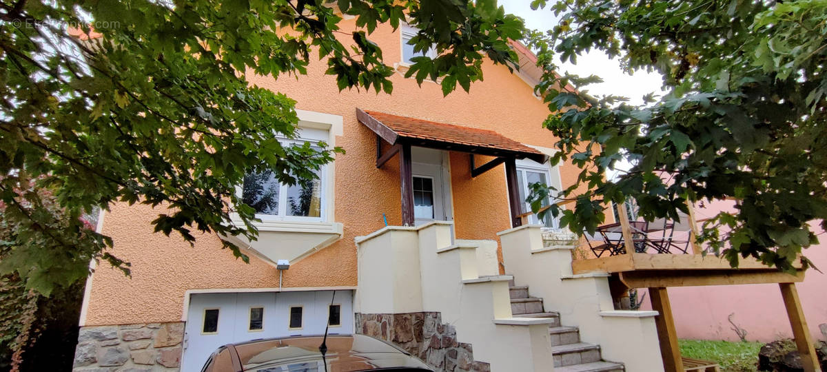 Maison à BRASSAC-LES-MINES