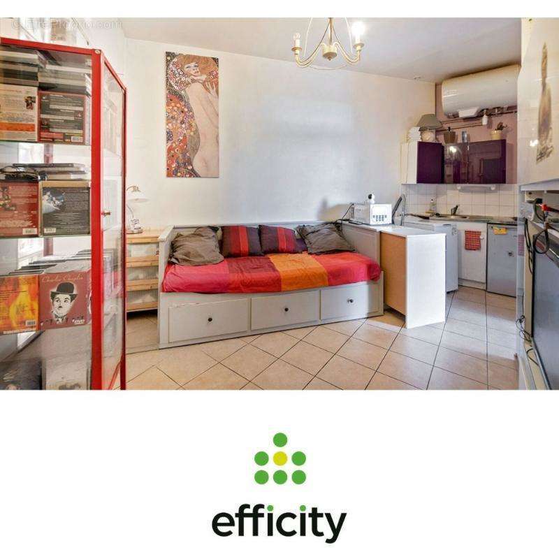 Appartement à PARIS-18E