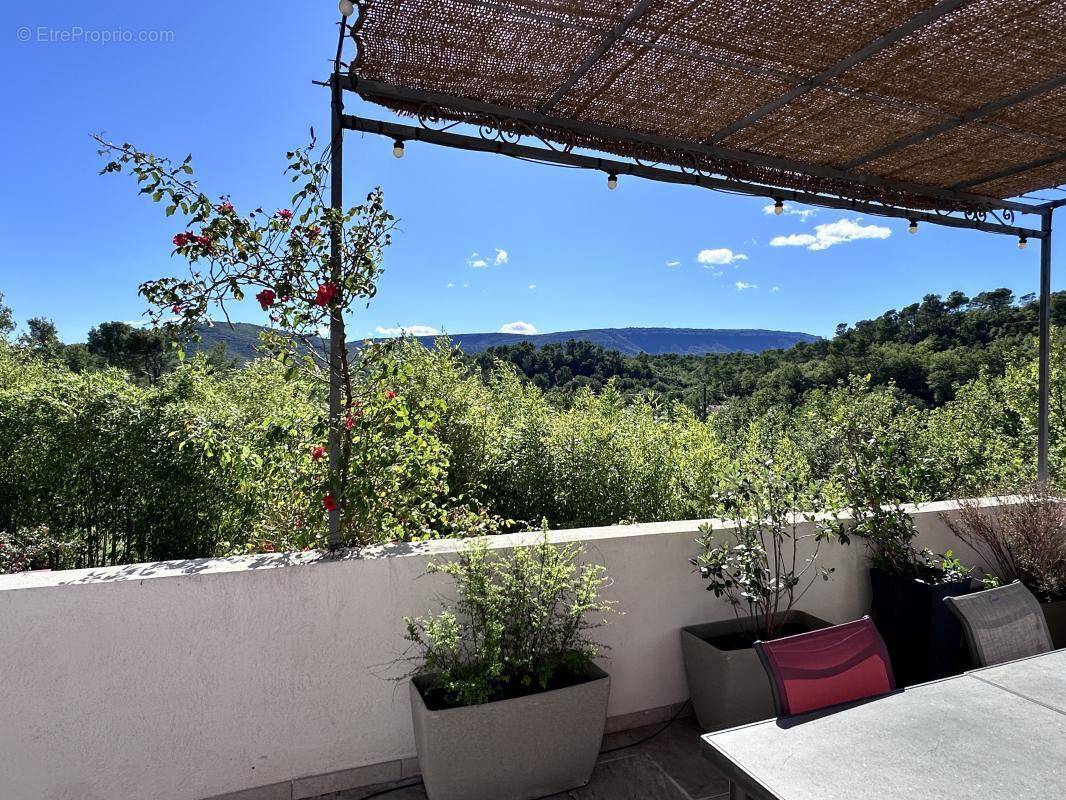 Maison à SAINT-MAXIMIN-LA-SAINTE-BAUME