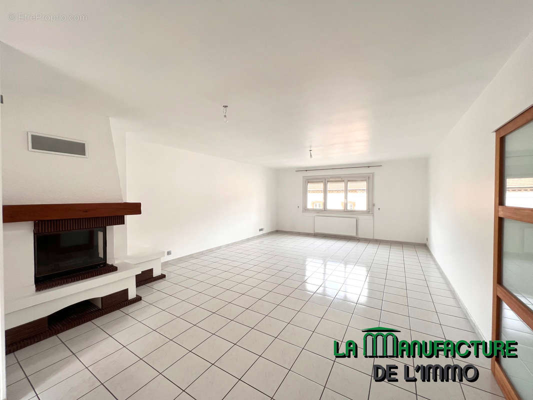 Appartement à SAINT-ETIENNE