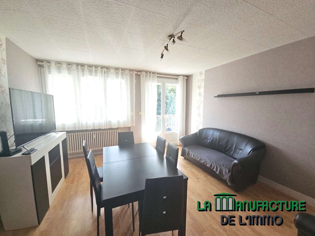 Appartement à SAINT-ETIENNE