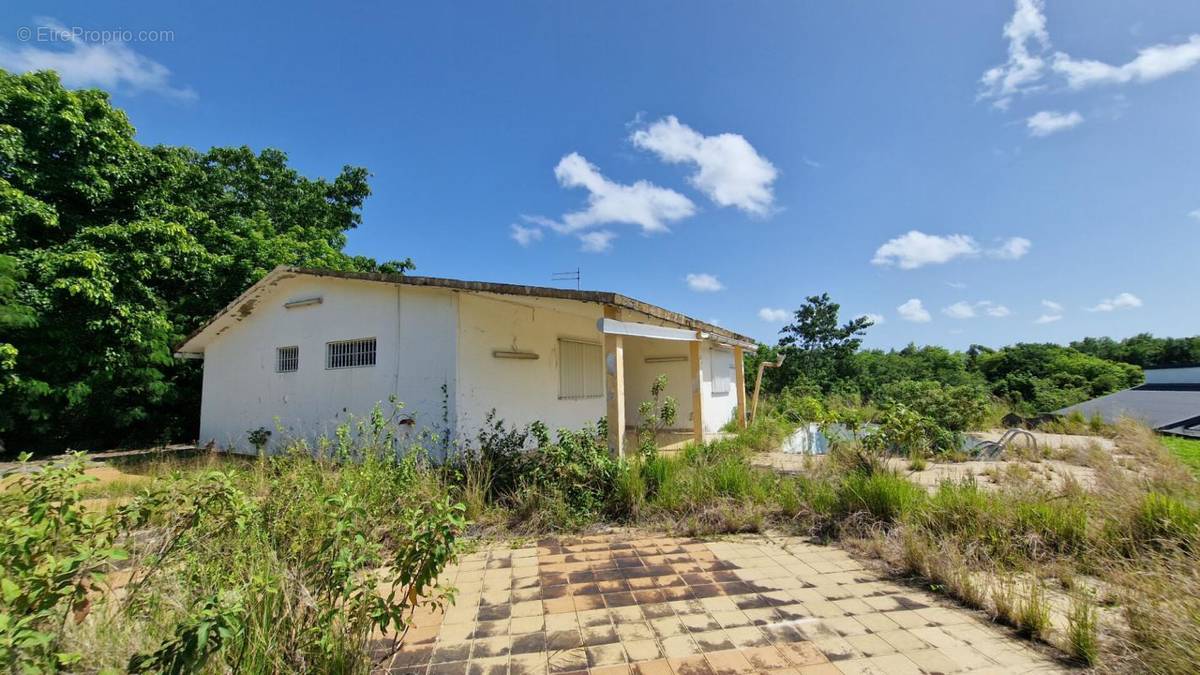 Maison à LE GOSIER