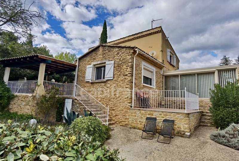 Maison à UZES