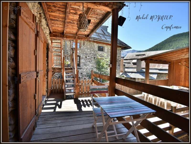 Appartement à MOLINES-EN-QUEYRAS