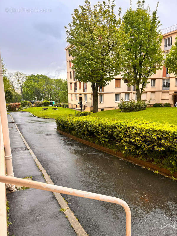 Appartement à IVRY-SUR-SEINE