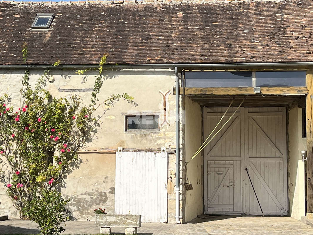 Maison à GUERCHEVILLE