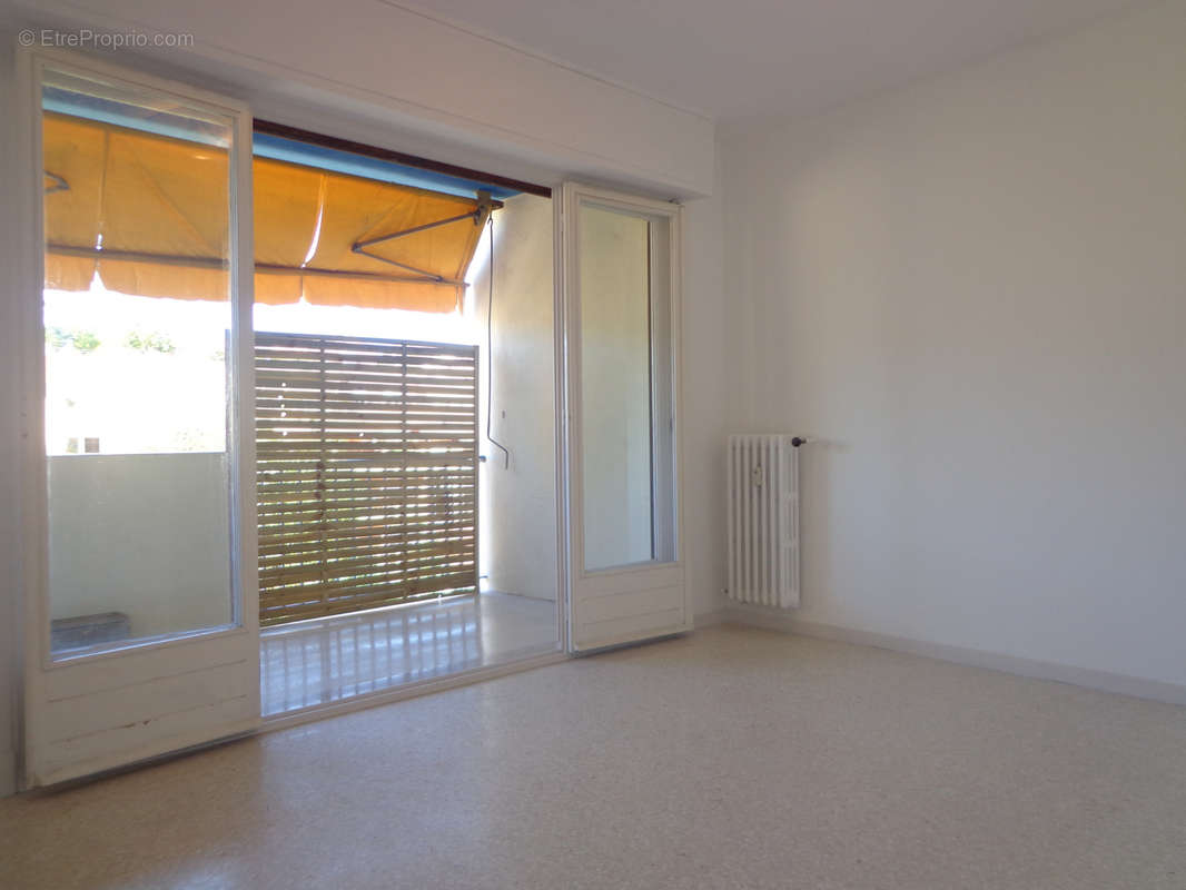 Appartement à ROQUEBRUNE-CAP-MARTIN