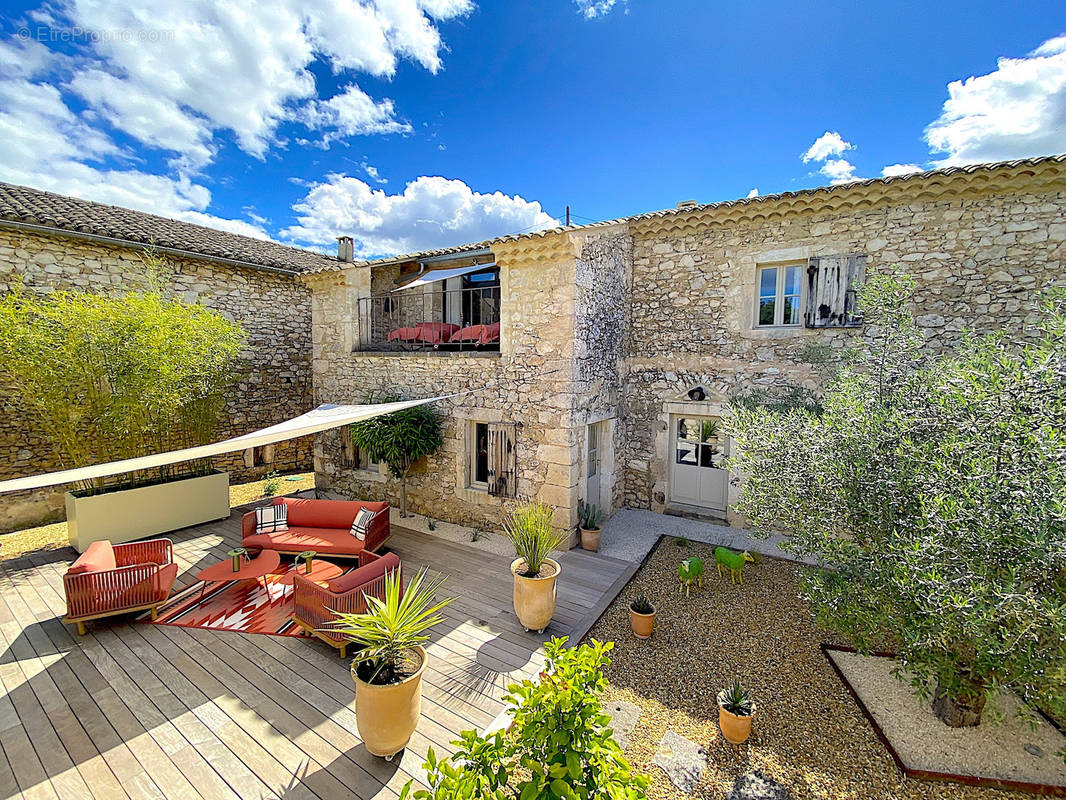 Maison à UZES