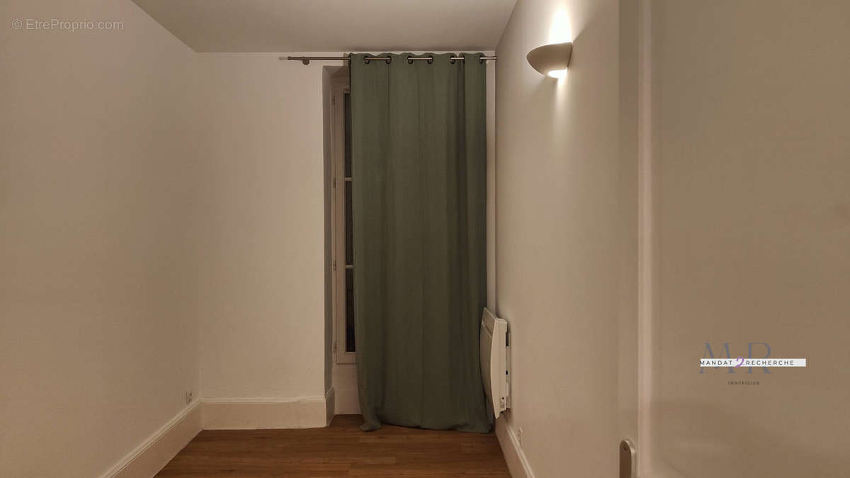 Appartement à MARSEILLE-2E