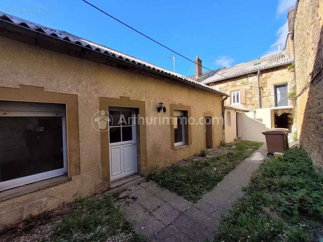 Maison à CHARLEVILLE-MEZIERES