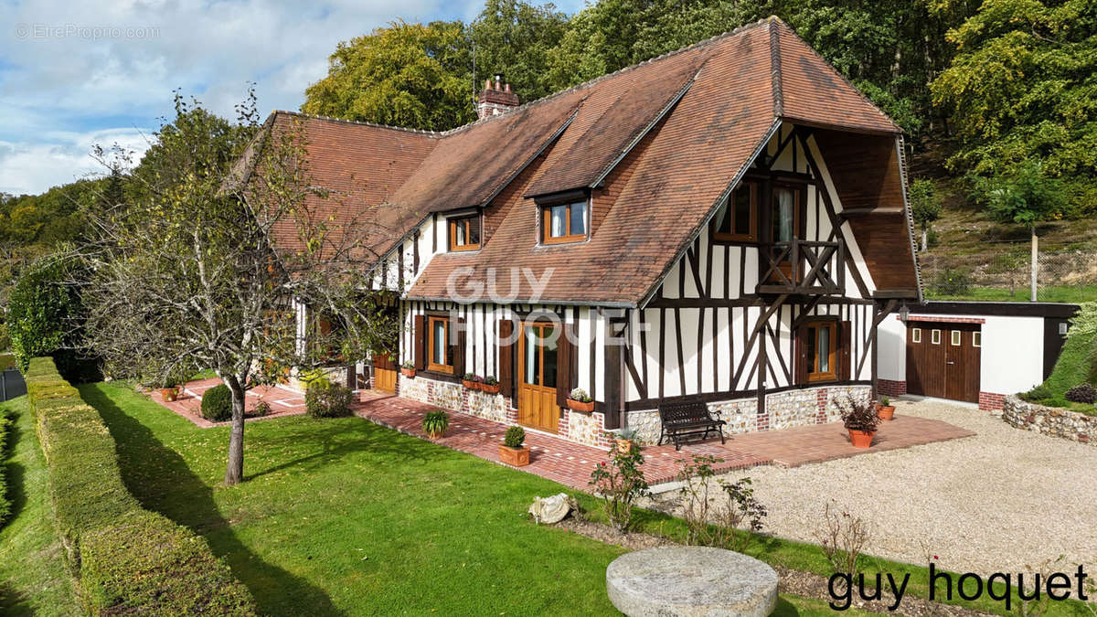 Maison à BERNAY