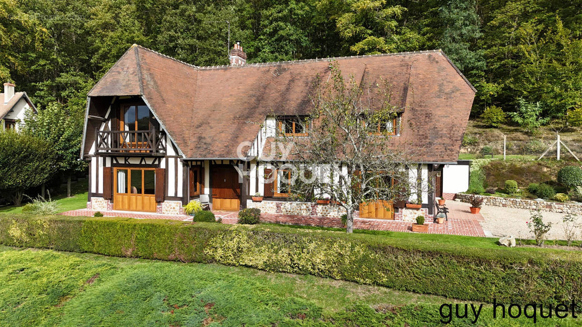 Maison à BERNAY