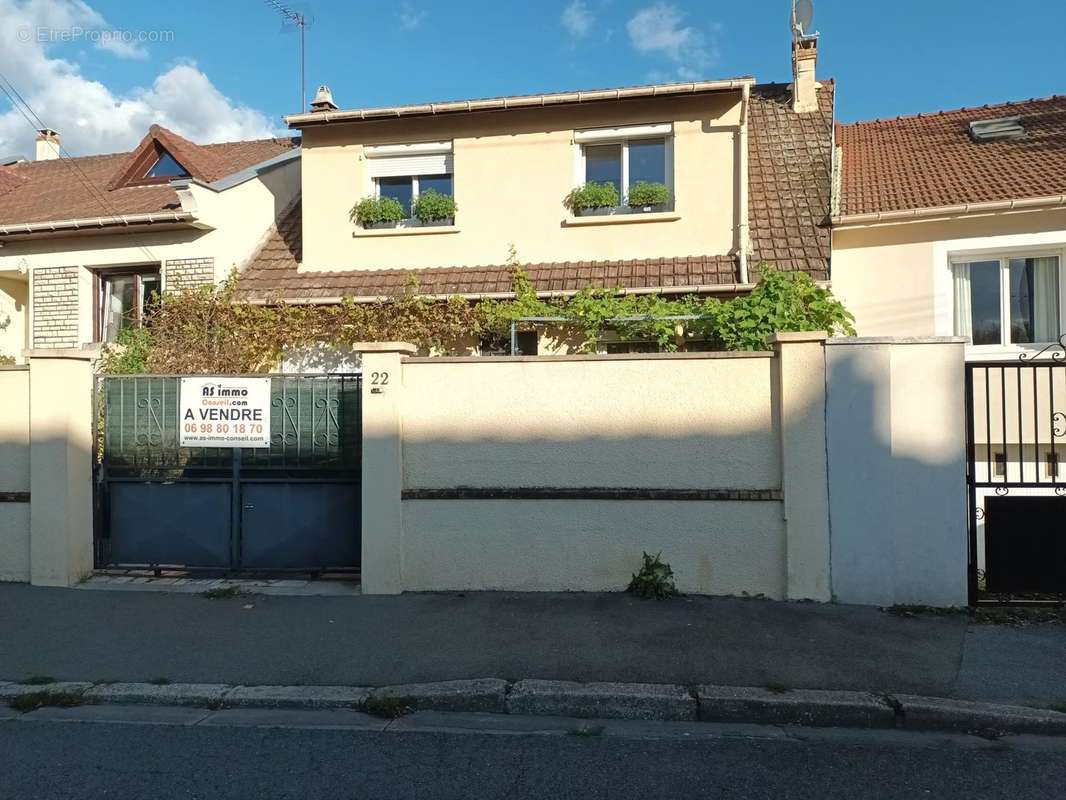 Maison à CHAMPIGNY-SUR-MARNE