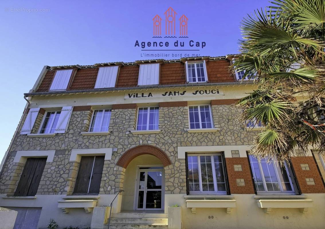 Appartement à LUC-SUR-MER