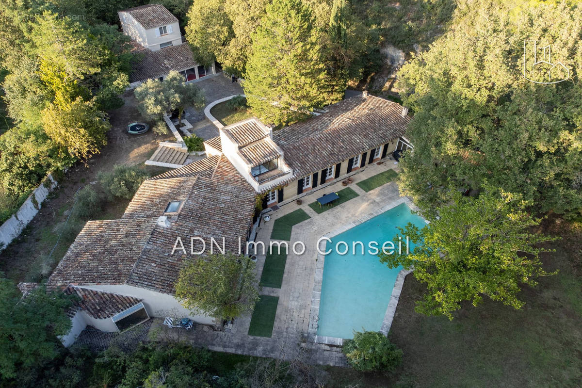 Maison à AIX-EN-PROVENCE