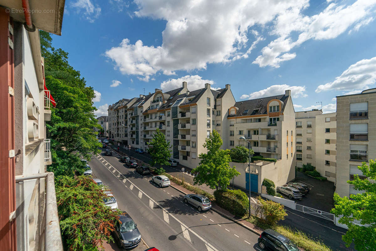 Appartement à FONTENAY-AUX-ROSES