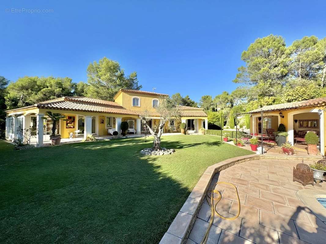 Maison à AIX-EN-PROVENCE