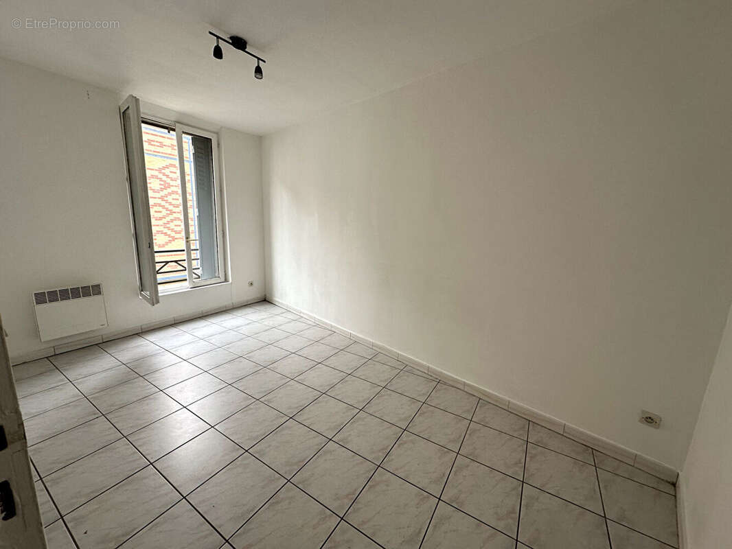 Appartement à MONTEREAU-FAULT-YONNE