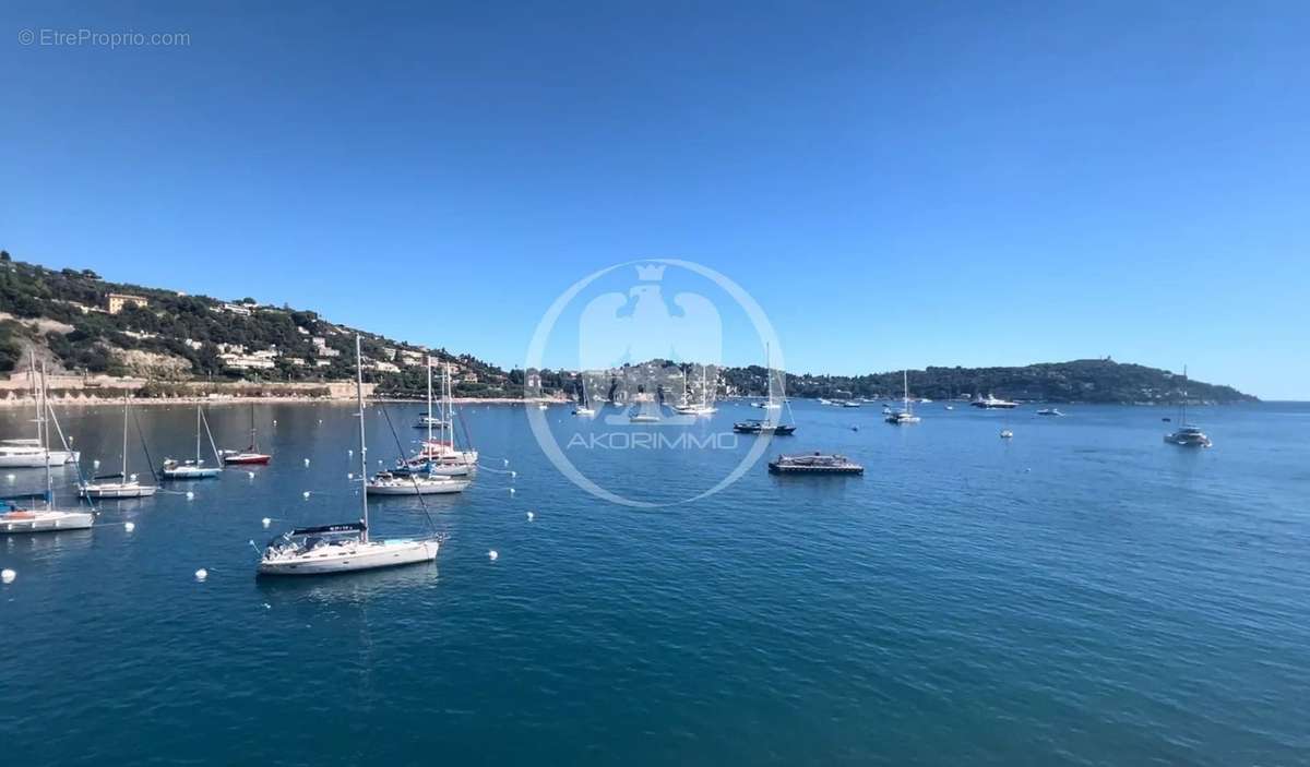 Appartement à VILLEFRANCHE-SUR-MER