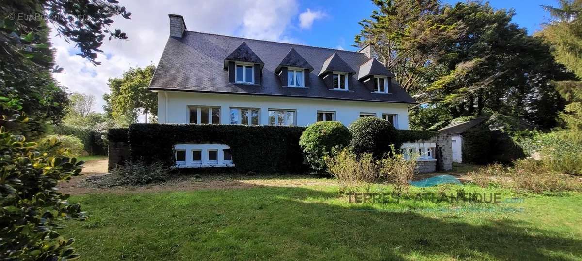 Maison à PONT-AVEN