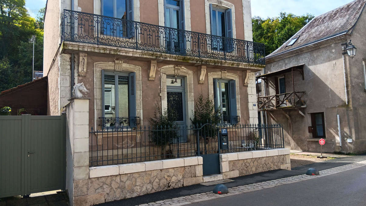 Maison à SAVONNIERES