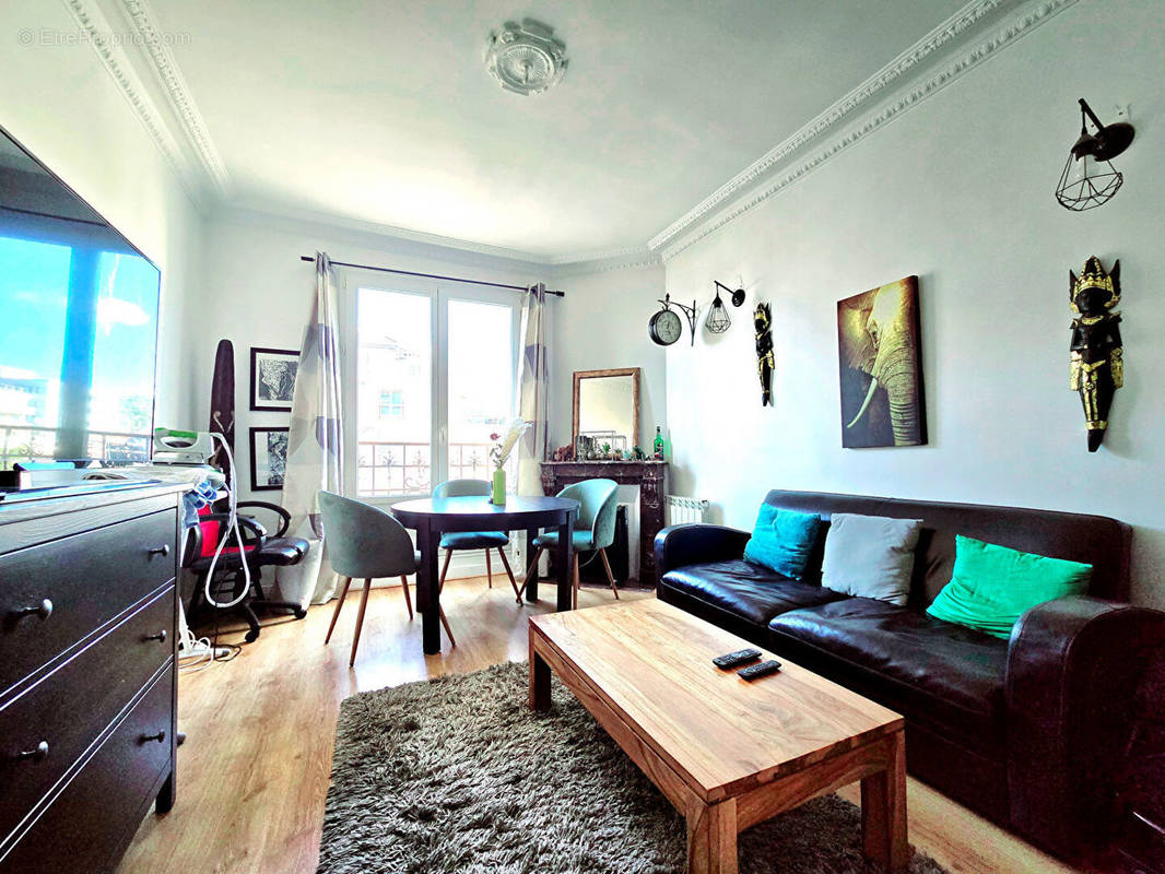 Appartement à ROSNY-SOUS-BOIS