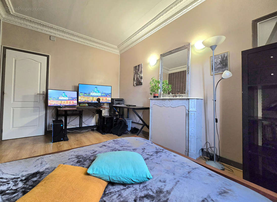 Appartement à ROSNY-SOUS-BOIS