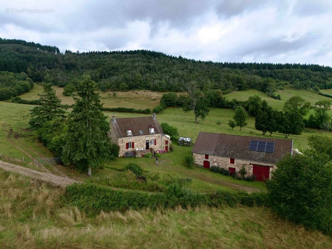 Maison à SOMMANT