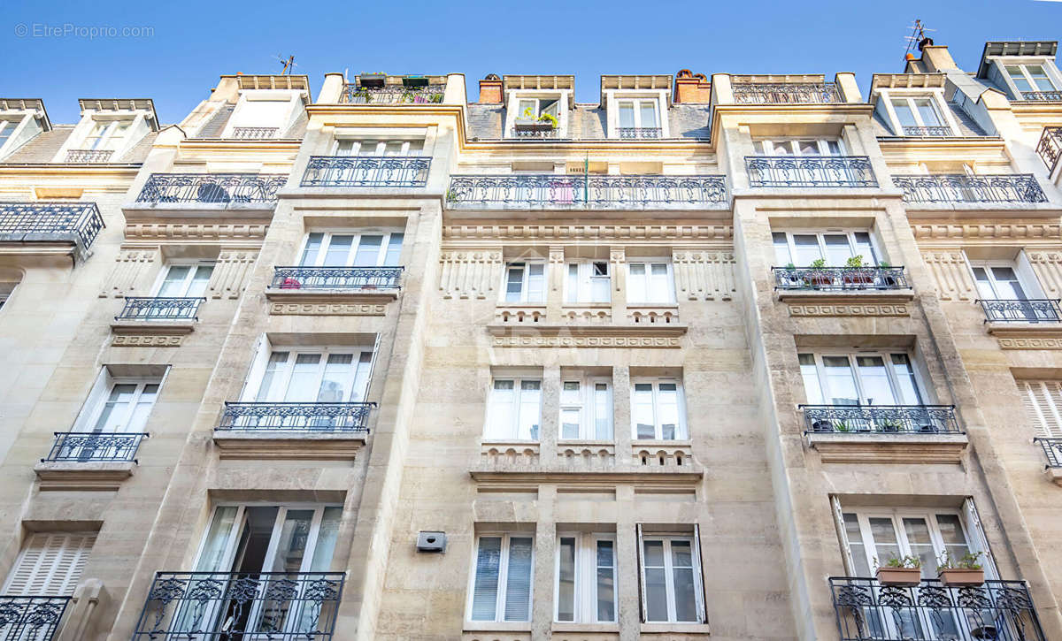 Appartement à PARIS-12E