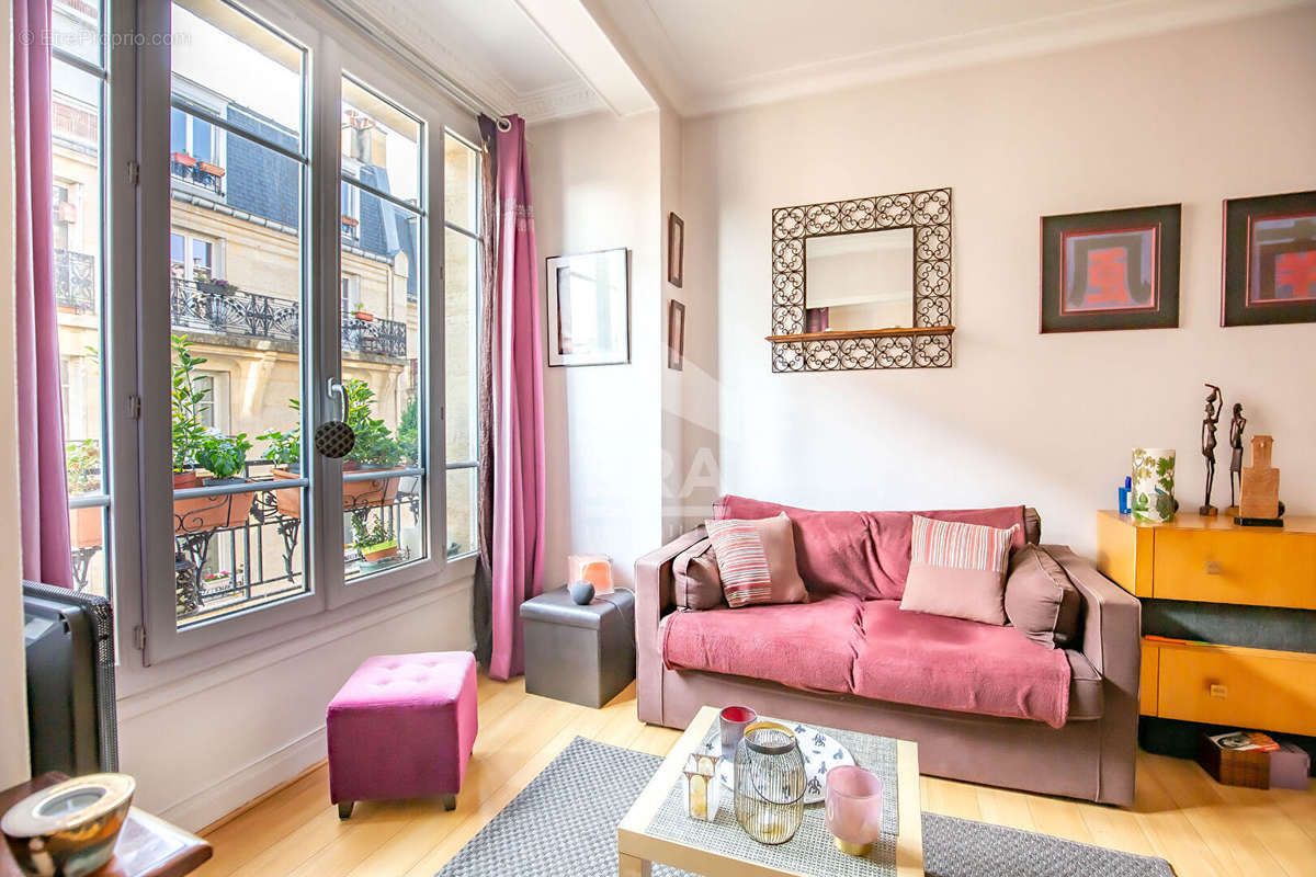 Appartement à PARIS-12E