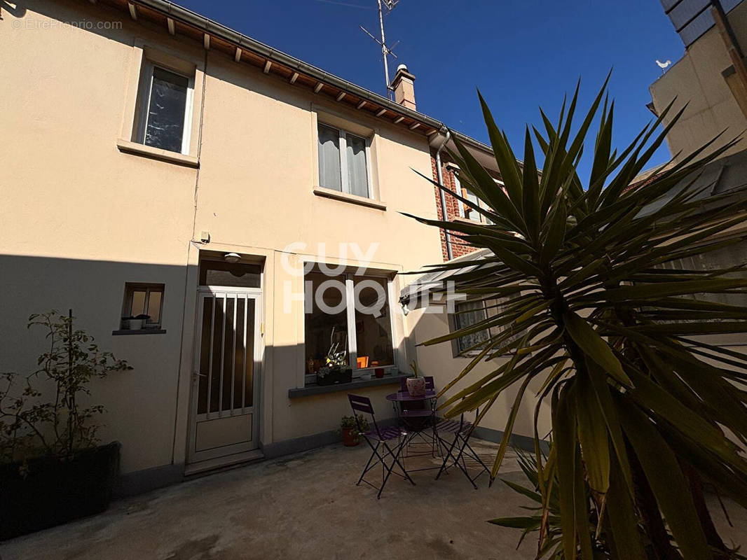 Maison à SAINT-OUEN