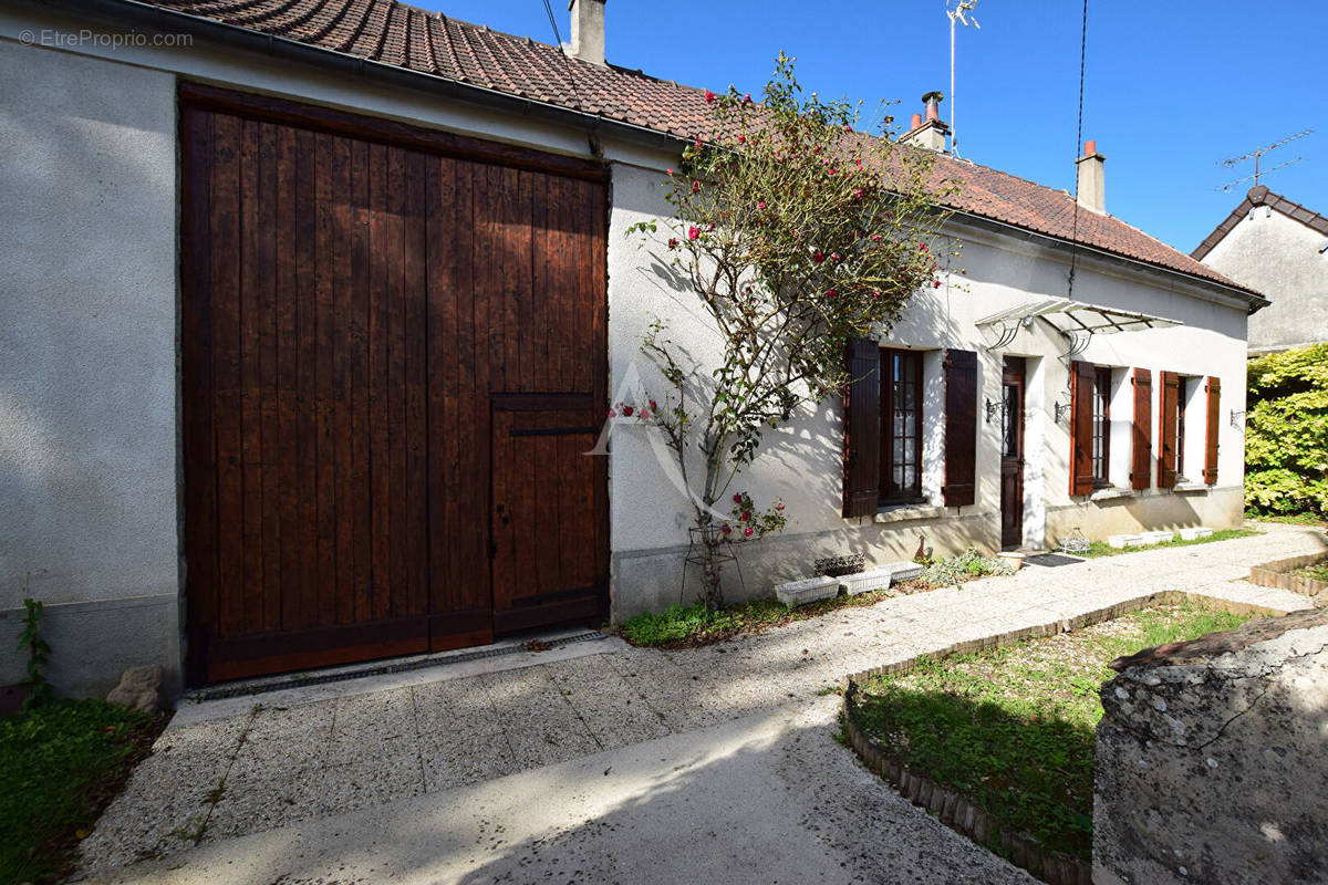 Maison à DONNEMARIE-DONTILLY