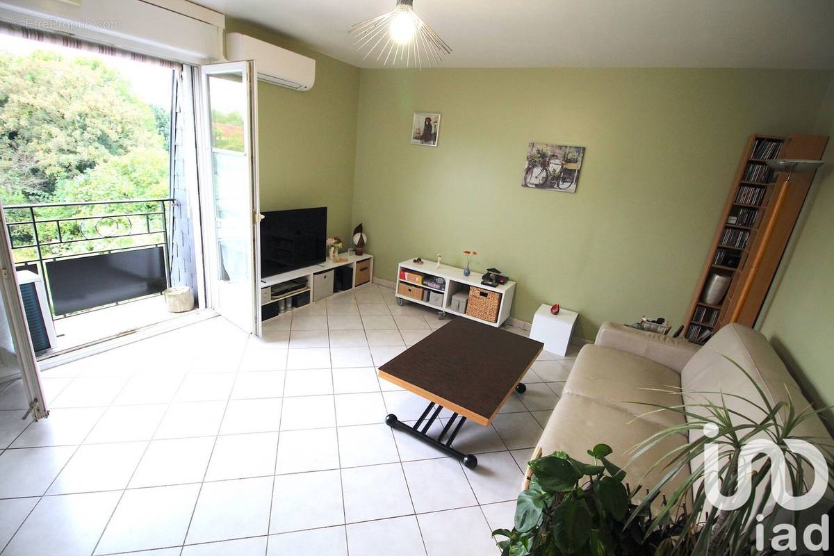 Photo 1 - Appartement à SAINT-MICHEL-SUR-ORGE