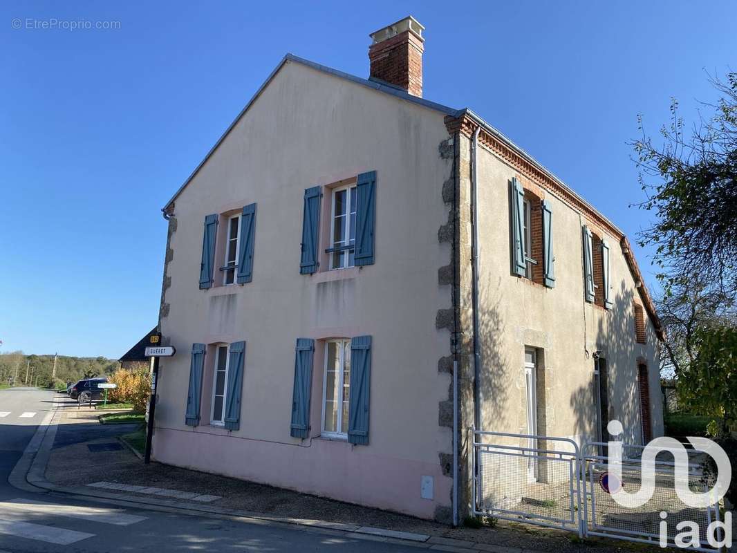 Photo 2 - Maison à SAINT-FIEL