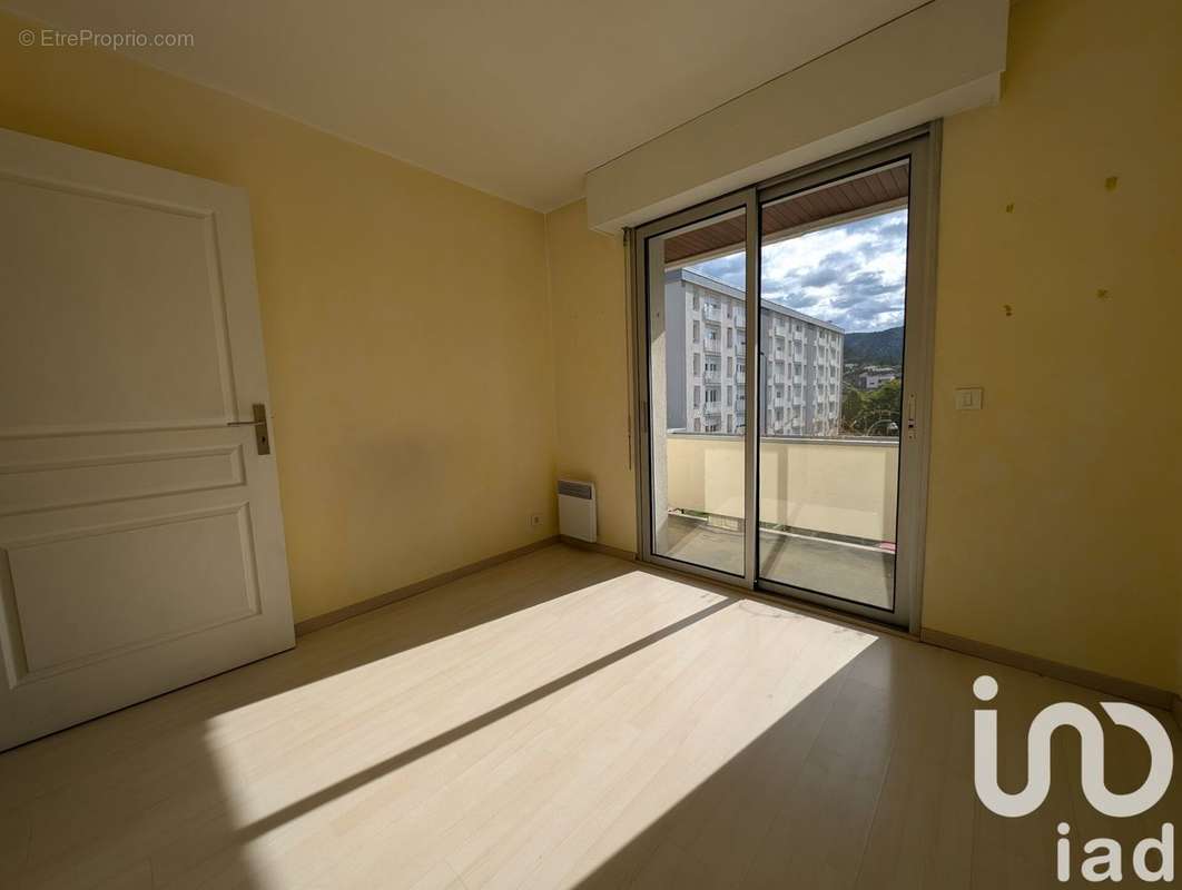 Photo 8 - Appartement à OYONNAX