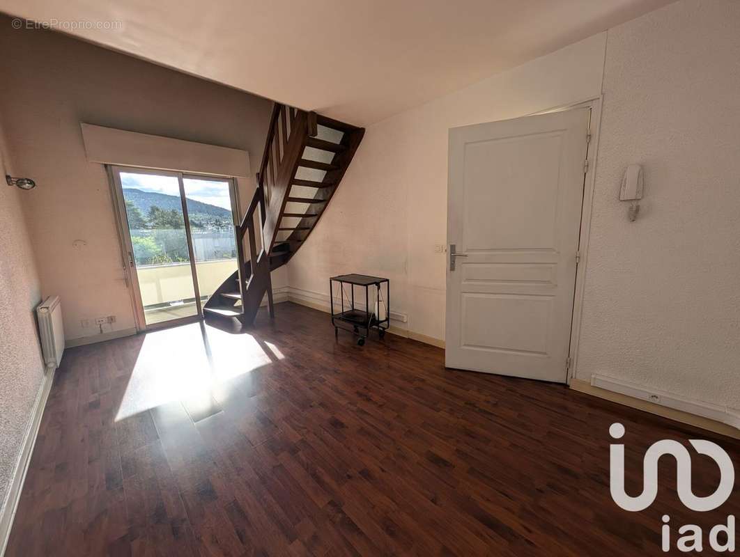 Photo 9 - Appartement à OYONNAX