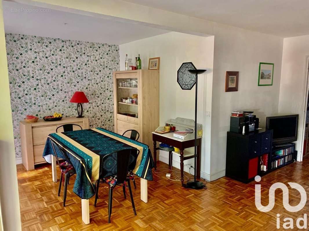 Photo 3 - Appartement à VILLEBON-SUR-YVETTE