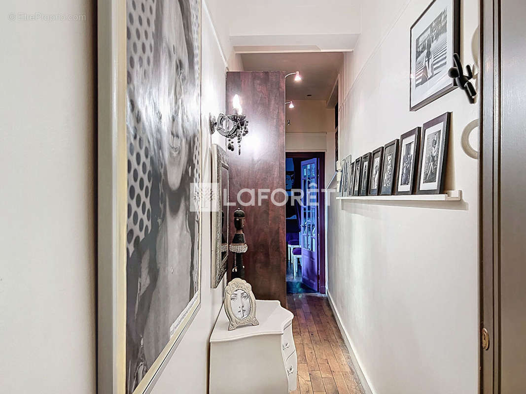 Appartement à PARIS-2E