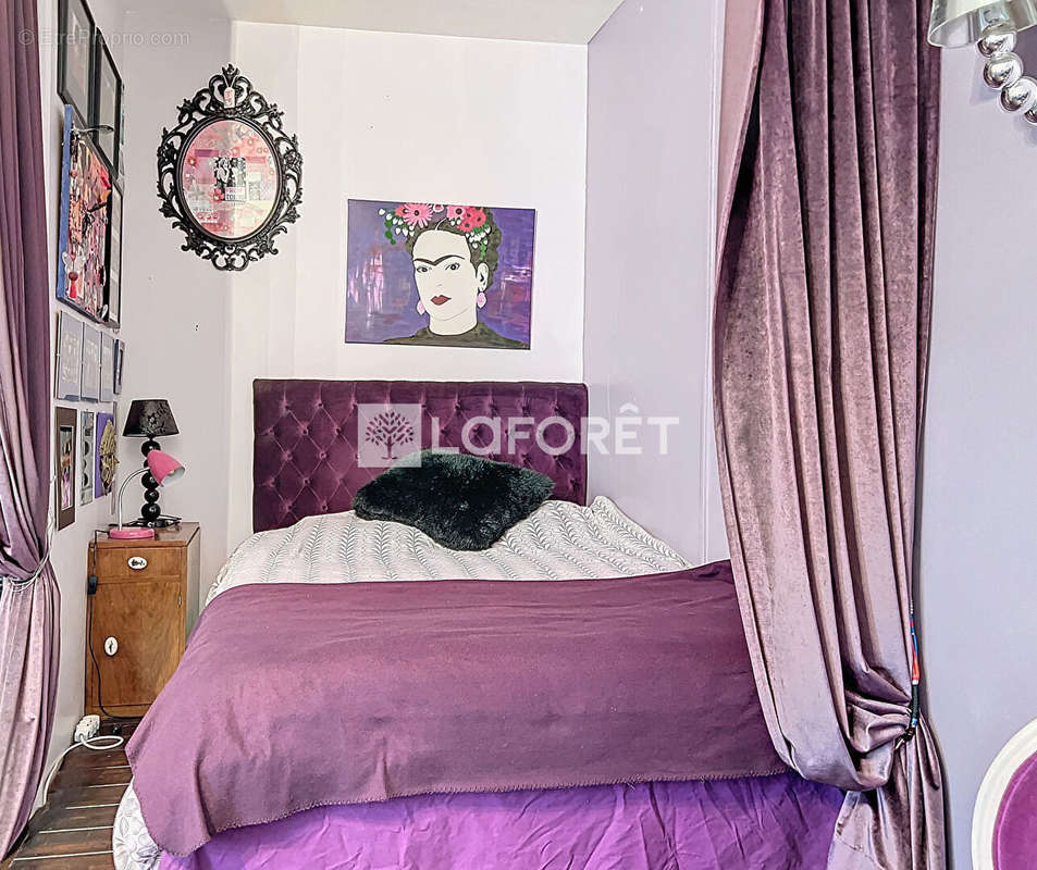 Appartement à PARIS-2E