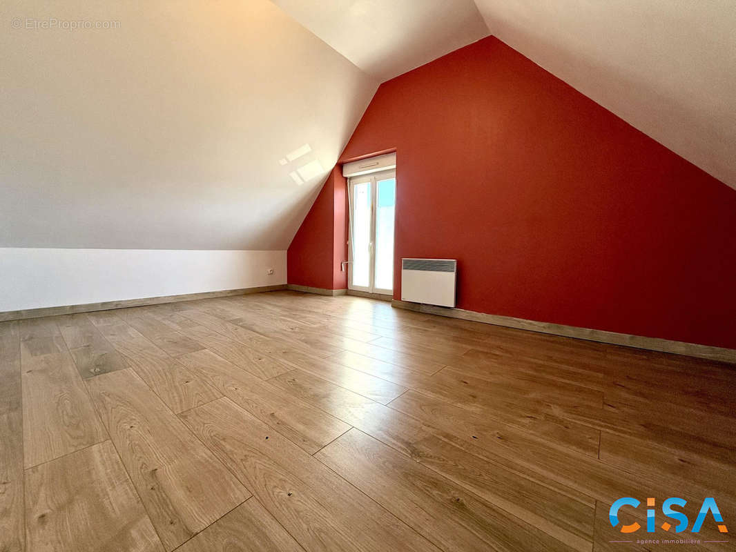 Appartement à NEUILLY-EN-THELLE