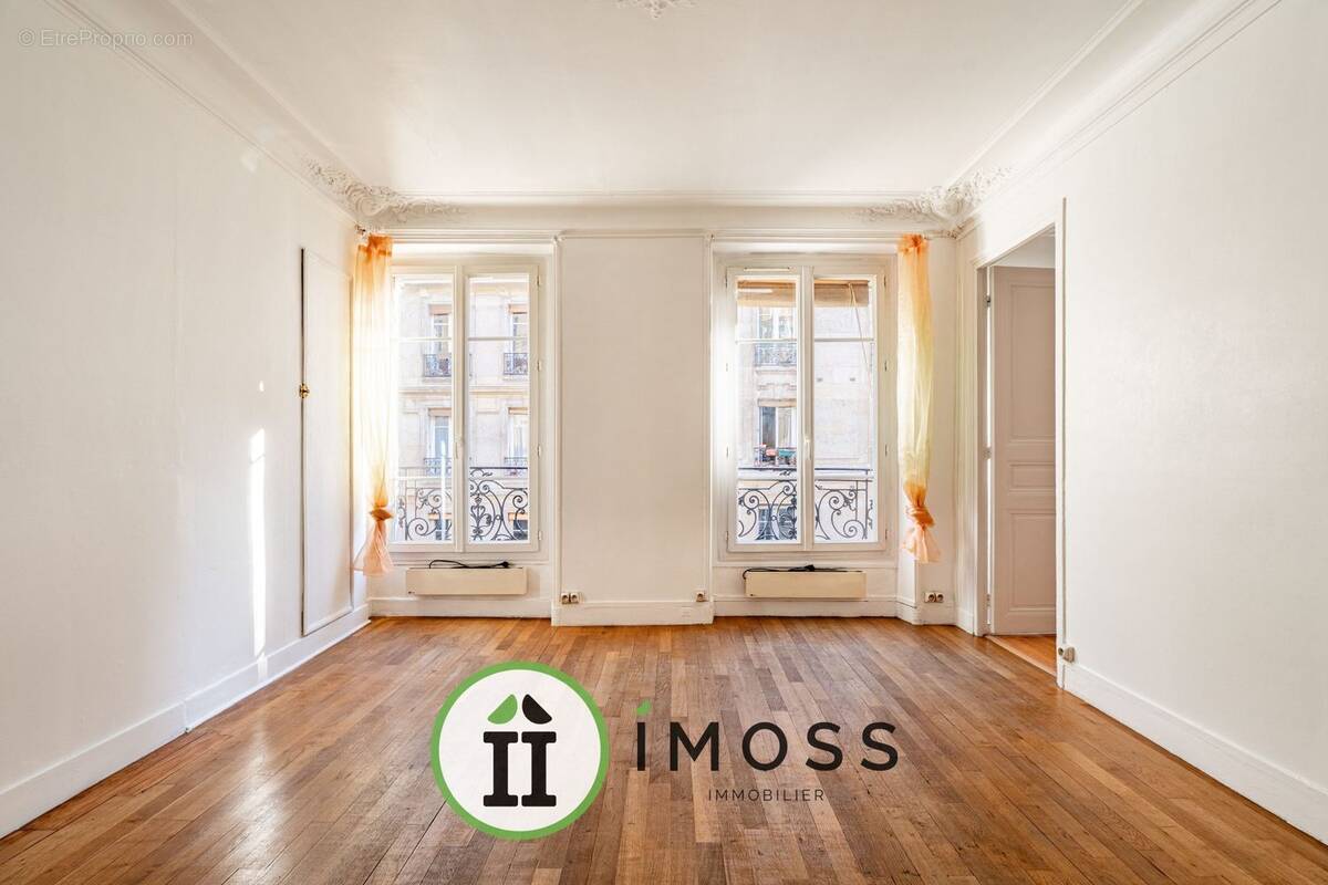 Appartement à PARIS-18E