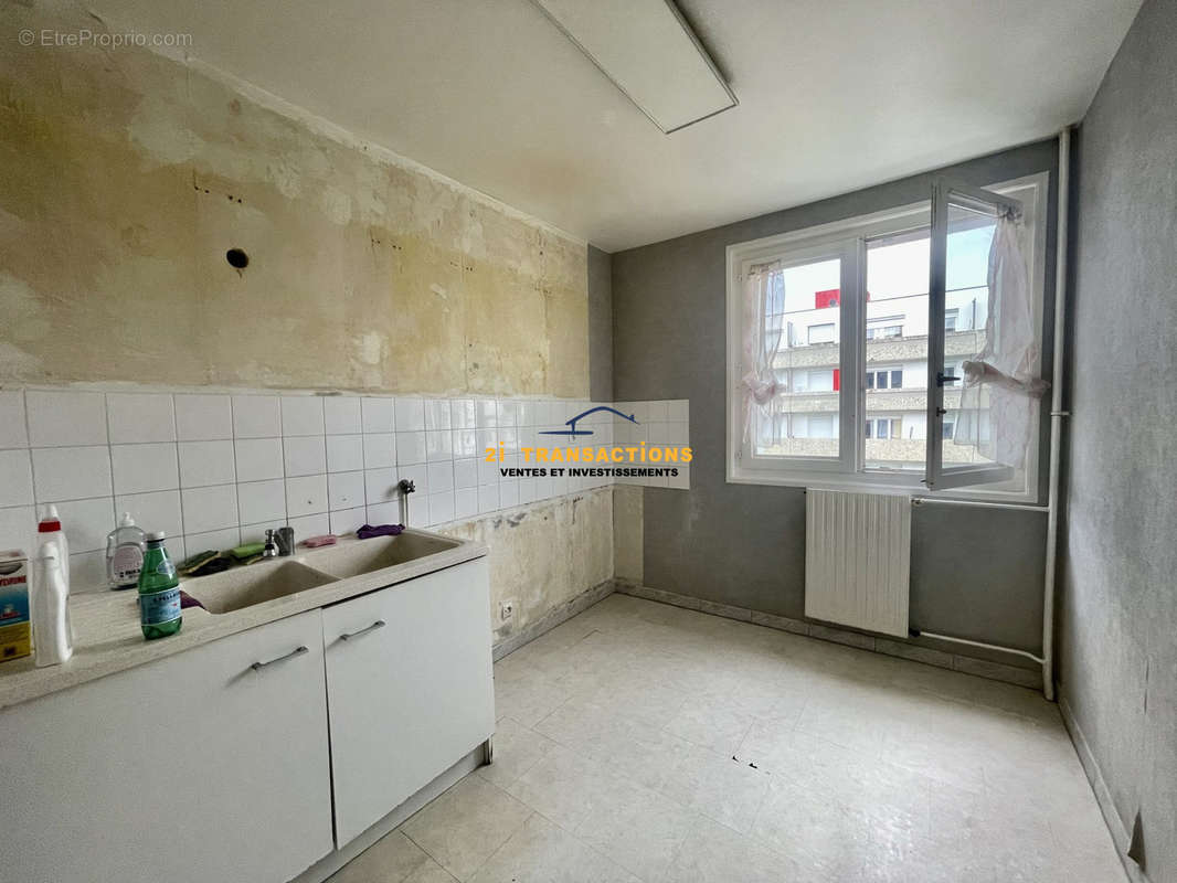 Appartement à SAINT-ETIENNE