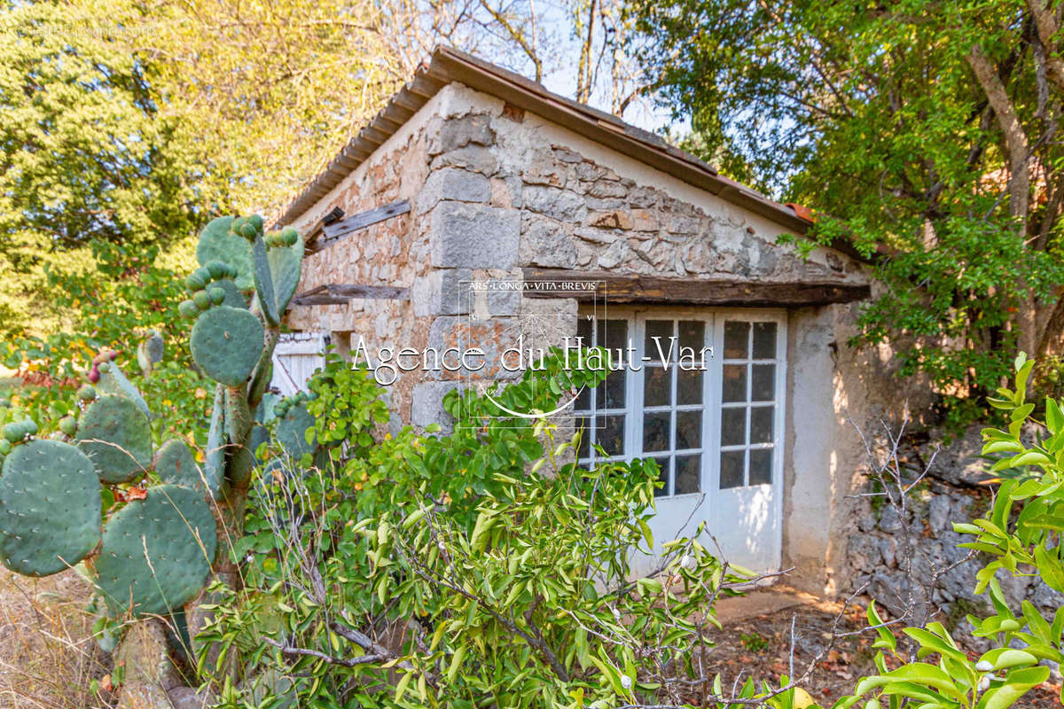 Maison à FAYENCE